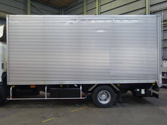 日野レンジャーアルミバン中型（4t）[写真16]