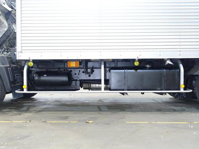 日野レンジャーアルミバン中型（4t）[写真18]