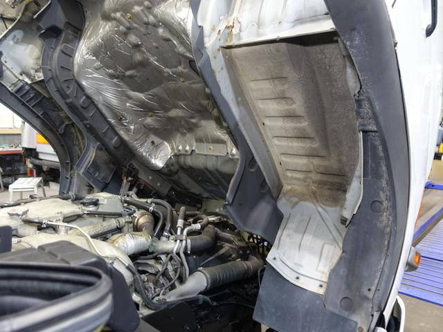 日野レンジャーアルミバン中型（4t）[写真24]