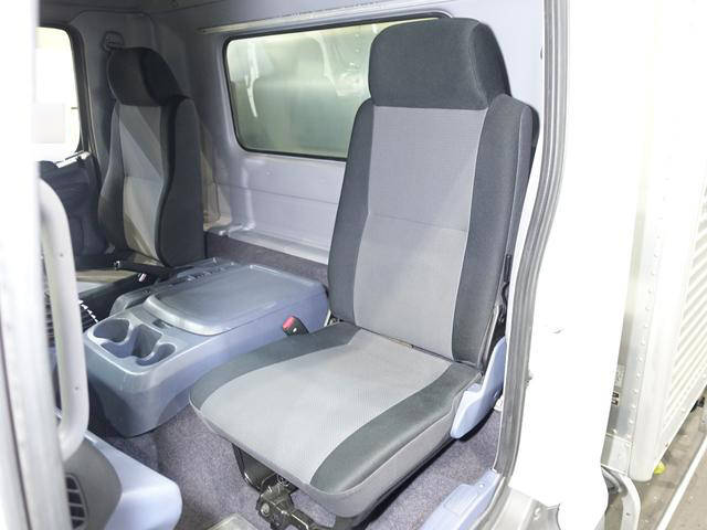 日野レンジャーアルミバン中型（4t）[写真29]