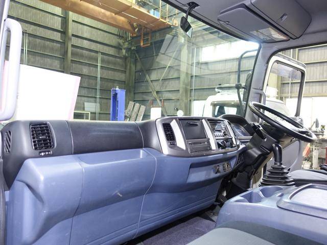 日野レンジャーアルミバン中型（4t）[写真33]