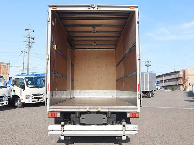 三菱ふそうキャンターアルミバン小型（2t・3t）[写真11]