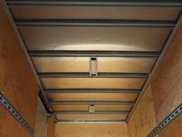 三菱ふそうキャンターアルミバン小型（2t・3t）[写真13]