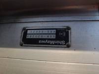 三菱ふそうキャンターアルミバン小型（2t・3t）[写真16]