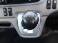 三菱ふそうキャンターアルミバン小型（2t・3t）[写真34]