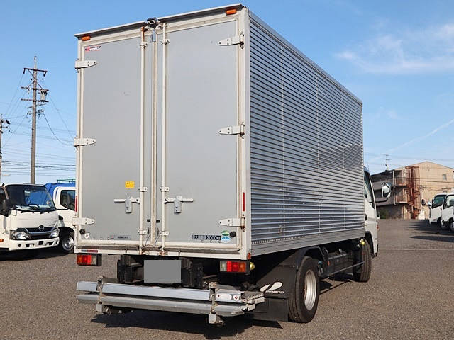 三菱ふそうキャンターアルミバン小型（2t・3t）[写真05]