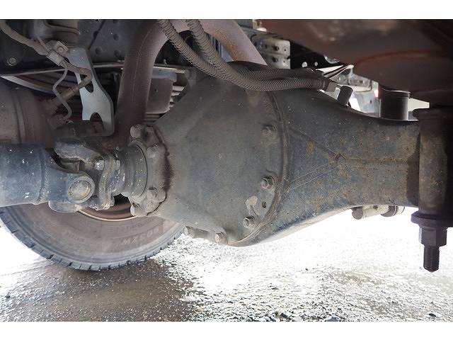 三菱ふそうキャンターセルフクレーン4段小型（2t・3t）[写真29]