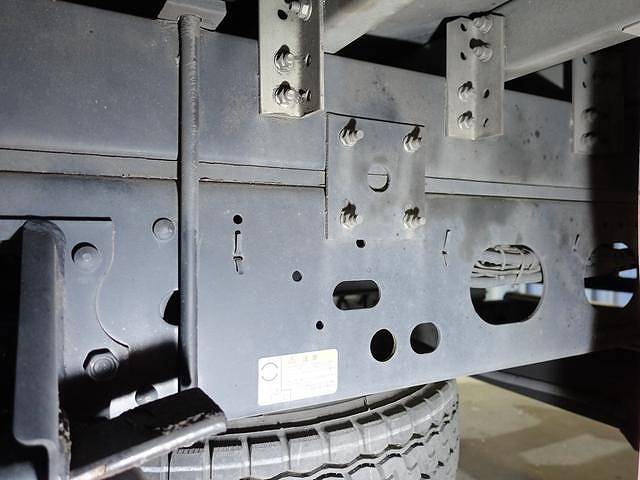 いすゞフォワードアルミバン中型（4t）[写真15]