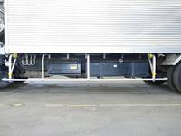 いすゞフォワードアルミバン中型（4t）[写真16]