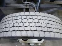 いすゞフォワードアルミバン中型（4t）[写真21]