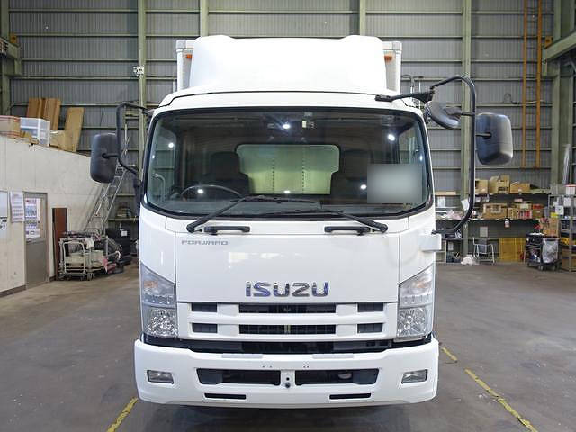 いすゞフォワードアルミバン中型（4t）[写真03]