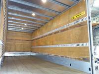 いすゞフォワードアルミバン中型（4t）[写真08]