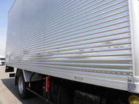 いすゞエルフアルミバン小型（2t・3t）[写真26]