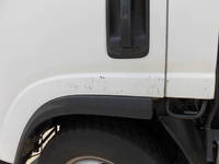 いすゞエルフアルミバン小型（2t・3t）[写真27]