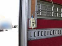 いすゞエルフアルミバン小型（2t・3t）[写真09]