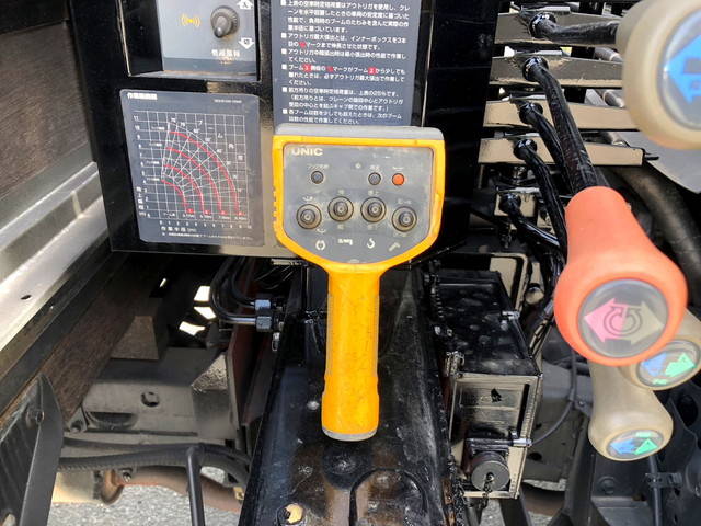 マツダタイタンクレーン4段小型（2t・3t）[写真24]