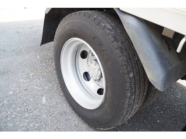 日産アトラスアルミブロック小型（2t・3t）[写真18]