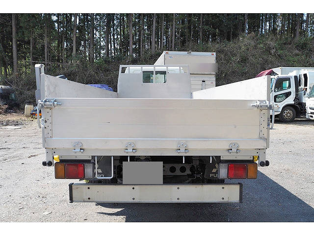 日産アトラスアルミブロック小型（2t・3t）[写真04]