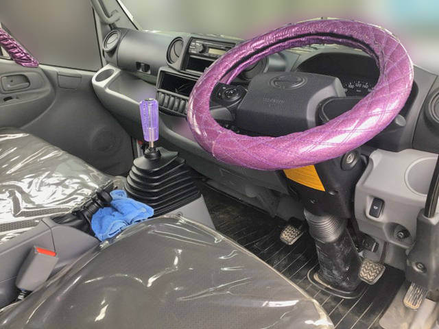 日野デュトロダンプ小型（2t・3t）[写真25]