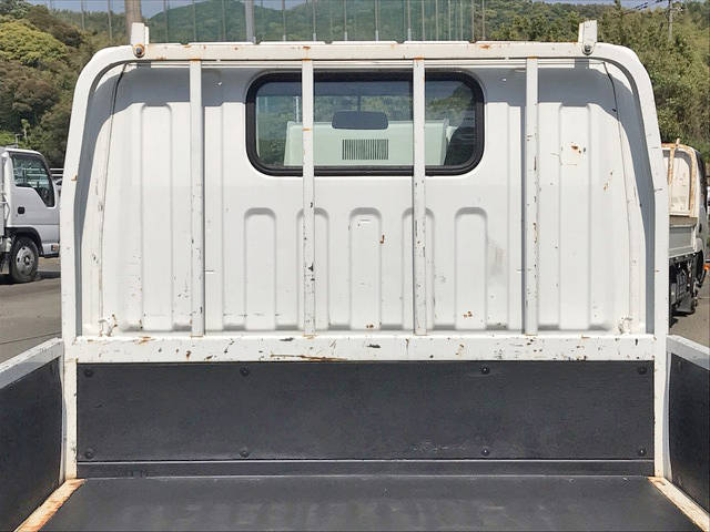 三菱ふそうキャンター平ボディ小型（2t・3t）[写真10]
