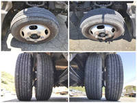 三菱ふそうキャンター平ボディ小型（2t・3t）[写真14]