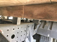 三菱ふそうキャンター平ボディ小型（2t・3t）[写真18]