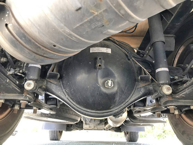 三菱ふそうキャンター平ボディ小型（2t・3t）[写真20]