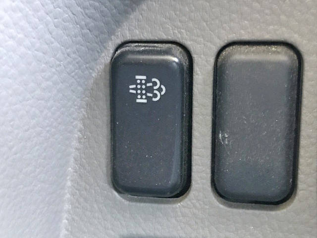 三菱ふそうキャンター平ボディ小型（2t・3t）[写真35]