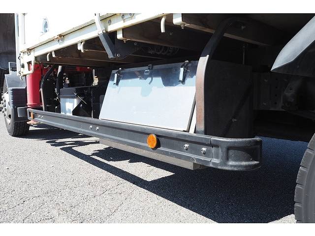 三菱ふそうキャンタークレーン4段小型（2t・3t）[写真24]