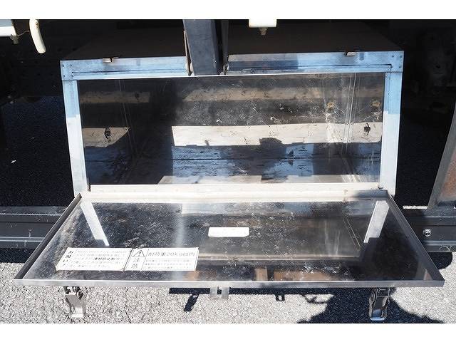 三菱ふそうキャンタークレーン4段小型（2t・3t）[写真25]