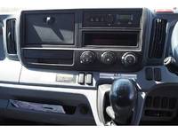 三菱ふそうキャンタークレーン4段小型（2t・3t）[写真38]