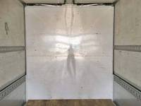 いすゞギガアルミウイング大型（10t）[写真15]