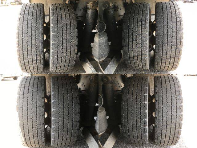 いすゞギガアルミウイング大型（10t）[写真22]