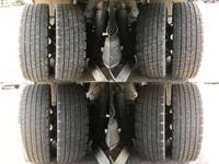 いすゞギガアルミウイング大型（10t）[写真22]