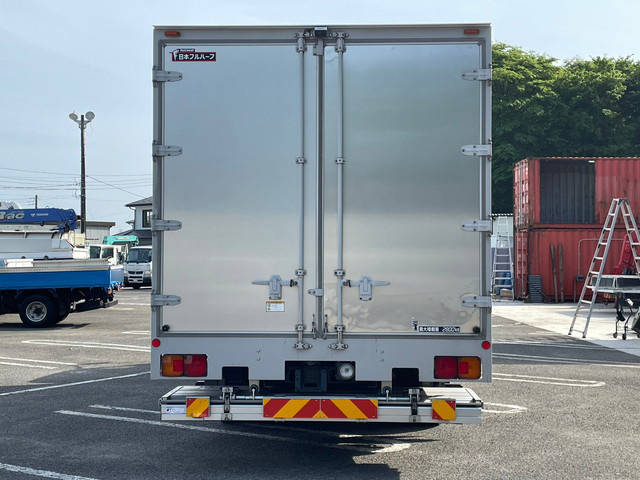 日野レンジャーアルミバン中型（4t）[写真10]