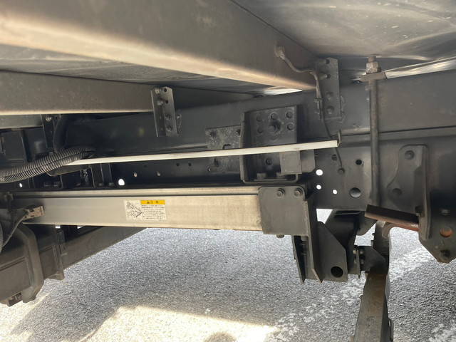 日野レンジャーアルミバン中型（4t）[写真24]