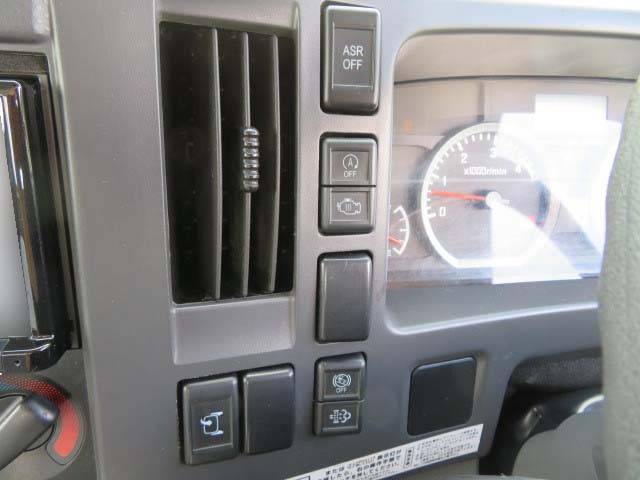 いすゞエルフ平ボディ小型（2t・3t）[写真15]