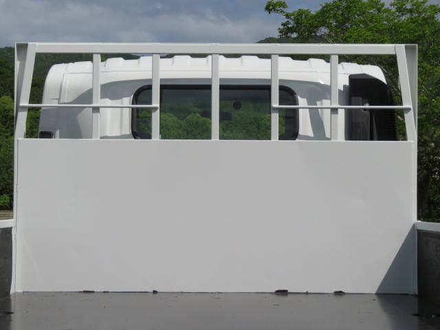 いすゞエルフ平ボディ小型（2t・3t）[写真23]