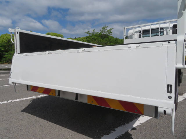 いすゞエルフ平ボディ小型（2t・3t）[写真29]