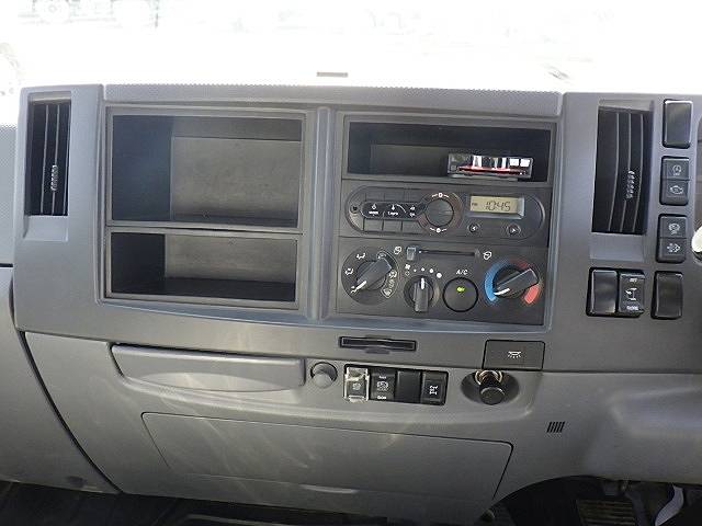 いすゞフォワードローダーダンプ中型（4t）[写真18]