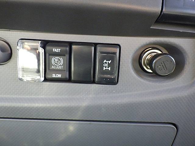 いすゞフォワードローダーダンプ中型（4t）[写真19]