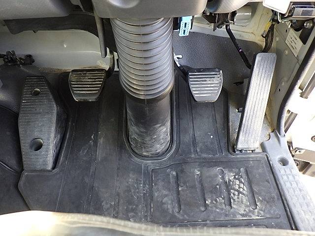 いすゞフォワードローダーダンプ中型（4t）[写真25]