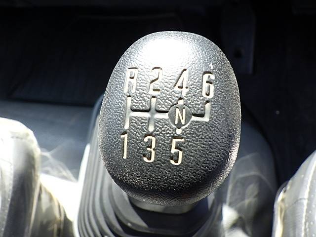 いすゞフォワードローダーダンプ中型（4t）[写真26]