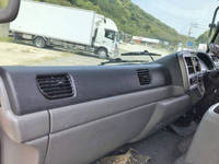 UDトラックスコンドルアルミウイング中型（4t）[写真32]