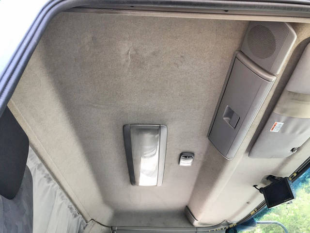 UDトラックスコンドルアルミウイング中型（4t）[写真36]