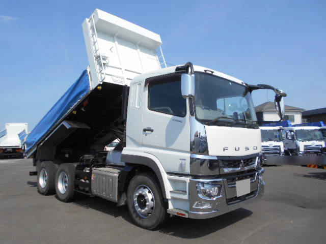 三菱ふそうスーパーグレートダンプ大型（10t）[写真01]