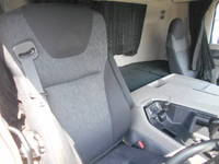 三菱ふそうスーパーグレートダンプ大型（10t）[写真24]