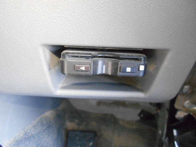 三菱ふそうスーパーグレートダンプ大型（10t）[写真30]