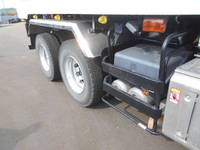 三菱ふそうスーパーグレートダンプ大型（10t）[写真10]