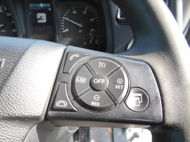 三菱ふそうスーパーグレートダンプ大型（10t）[写真16]